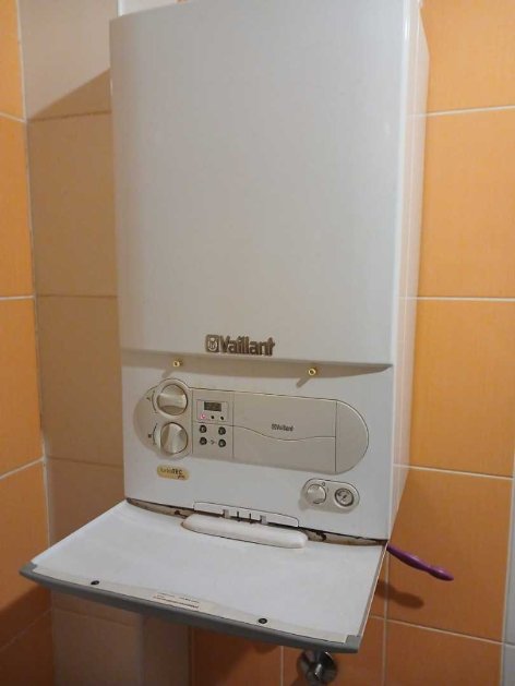 Pukla cijev na spoju sa radijatorom u Sarajevo
