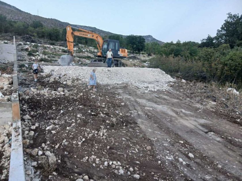 Potrebni majstori,zidari,armiraci,tesari i irgeti u Mostar