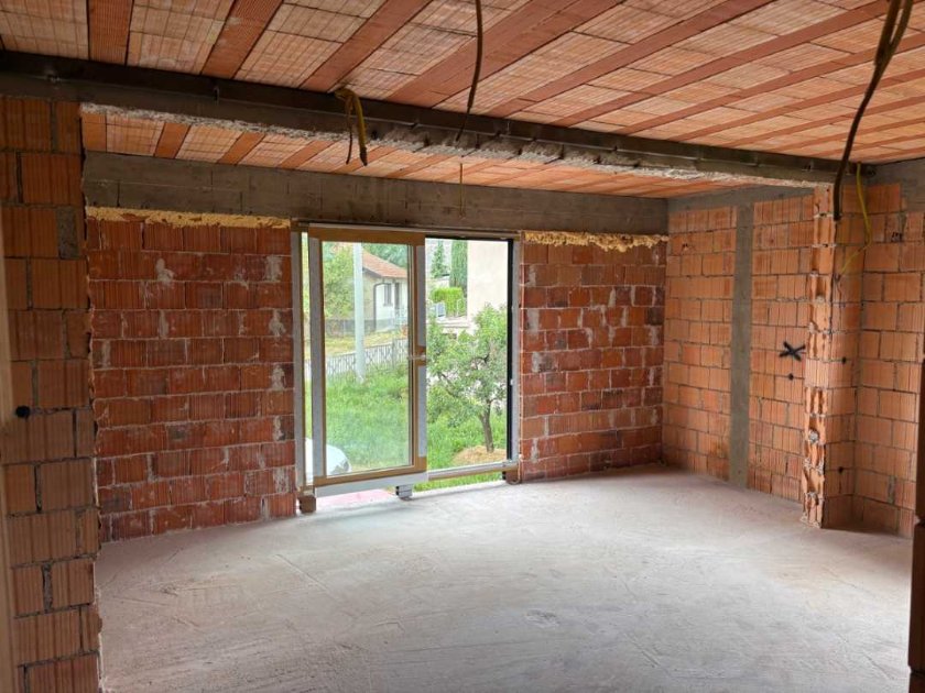 Unutrasnji radovi u Zenica