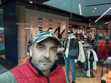 Dalibor kosarac - Čišćenje oluka, Izolater, Dostavljač, Kurirska služba, Radnik na rušenju | iNeed.ba