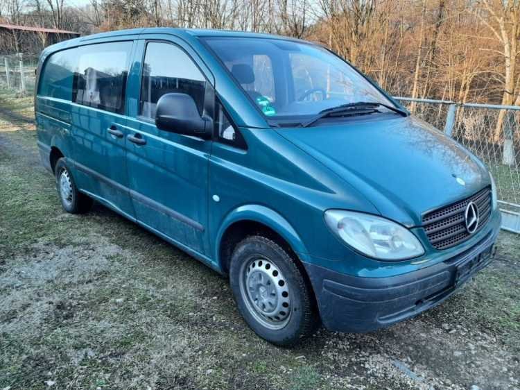 Potrban vozac kombija  u Cazin