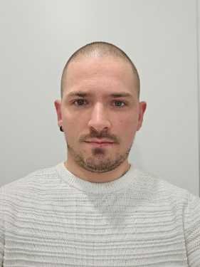 Egzon Berisha - Fotograf događaja, Muzičar, Moler, Električar, Fotograf | iNeed.ba