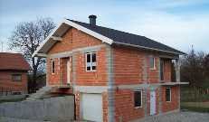 Potrebna kompletna fasada na kuci u Bihac